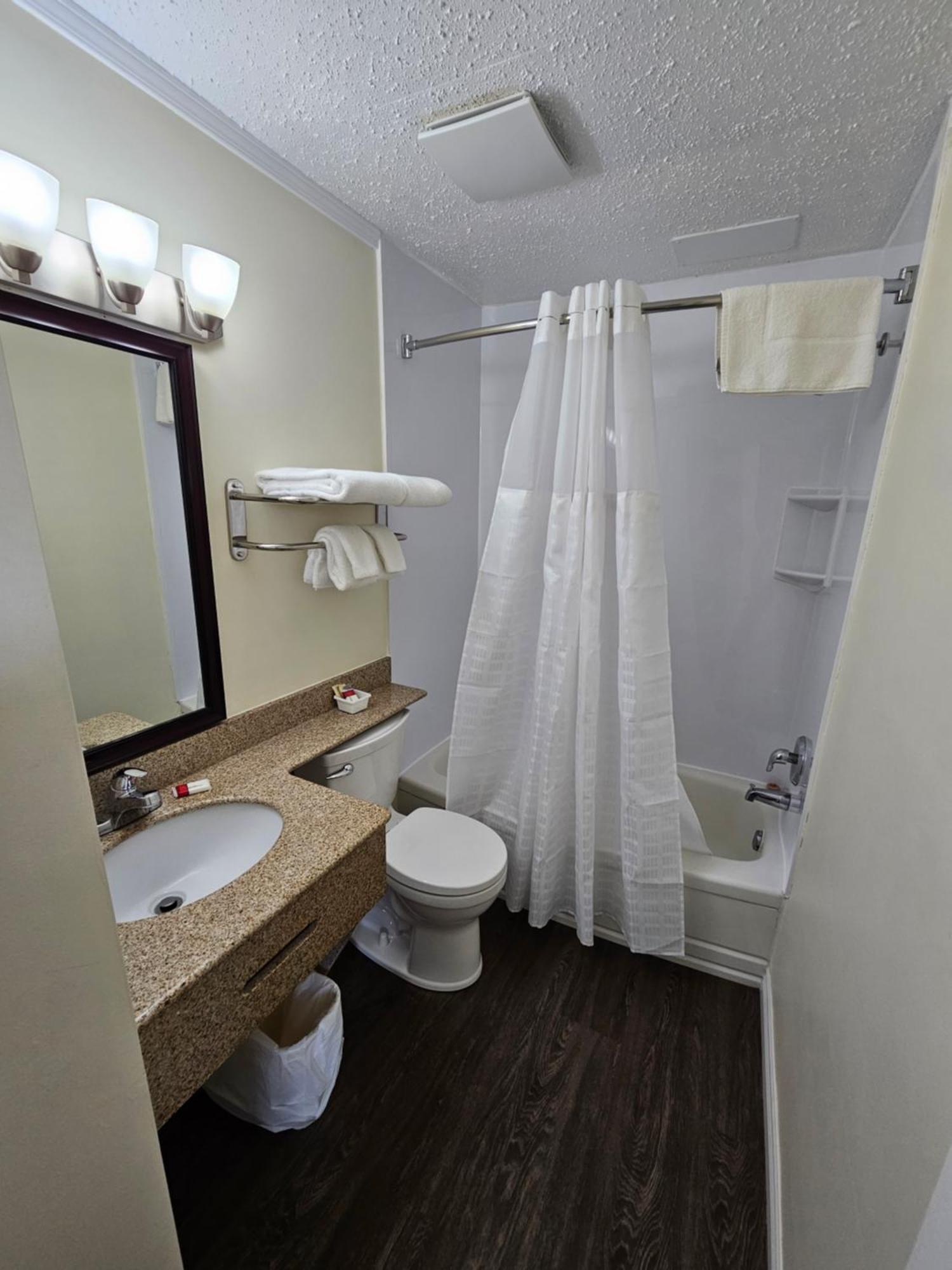 Huntsville Inn Dış mekan fotoğraf