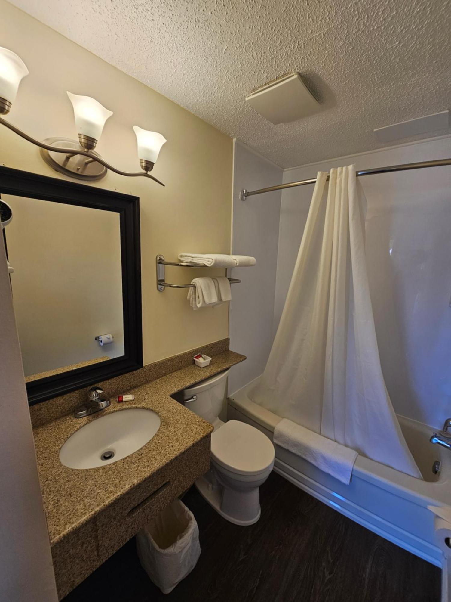 Huntsville Inn Dış mekan fotoğraf